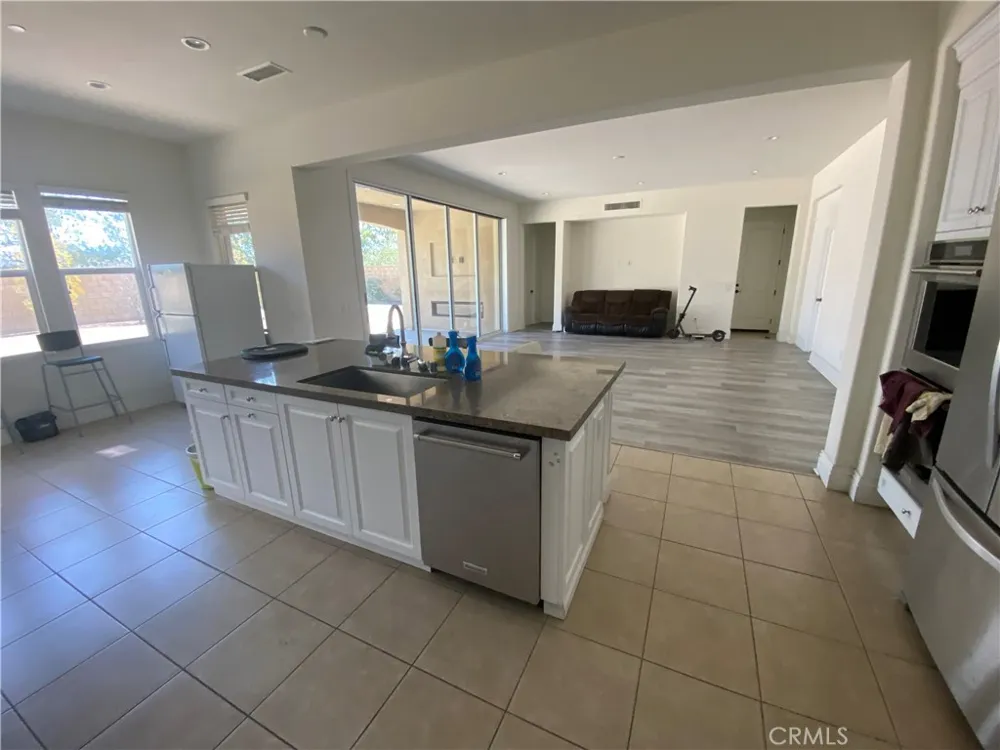58 Windwalker Way Tustin, CA 92782