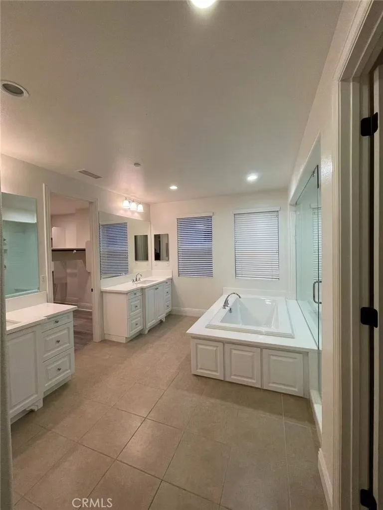 58 Windwalker Way Tustin, CA 92782