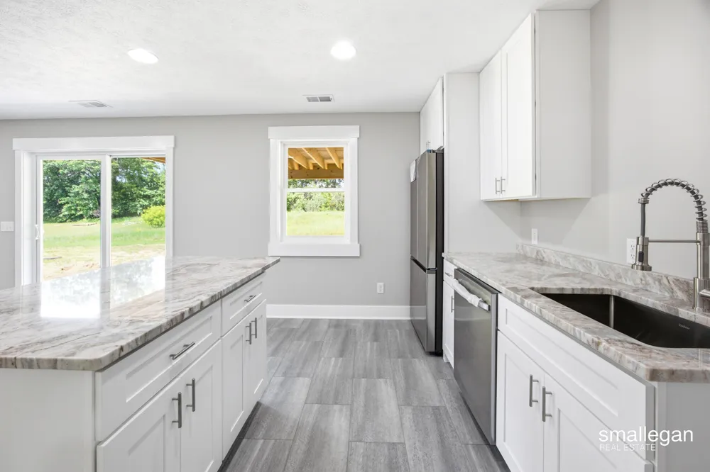13881 Meadow Oak Drive NE Oakfield Township, MI 48838