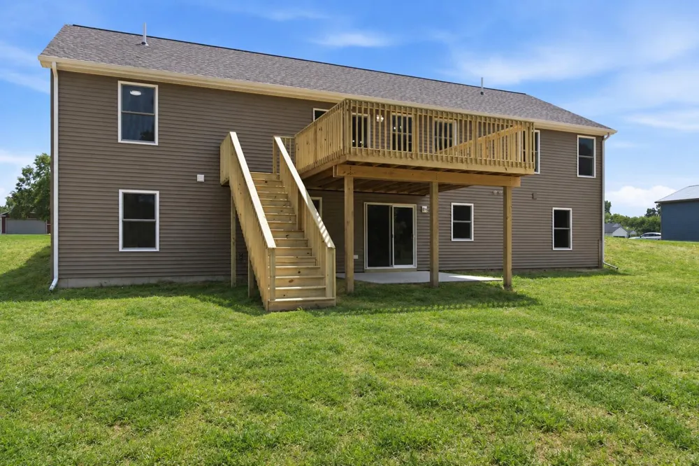 13881 Meadow Oak Drive NE Oakfield Township, MI 48838