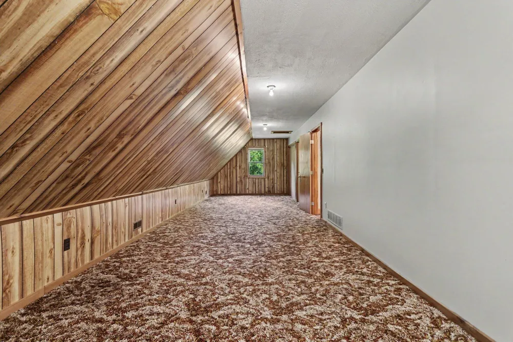 9411 Evart Road Maple Grove Township, MI 49073