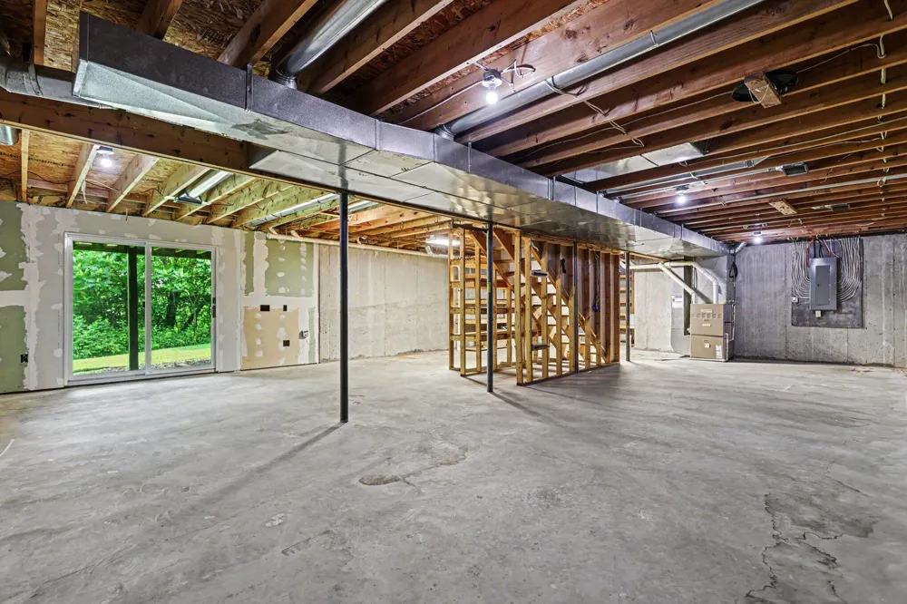 9411 Evart Road Maple Grove Township, MI 49073