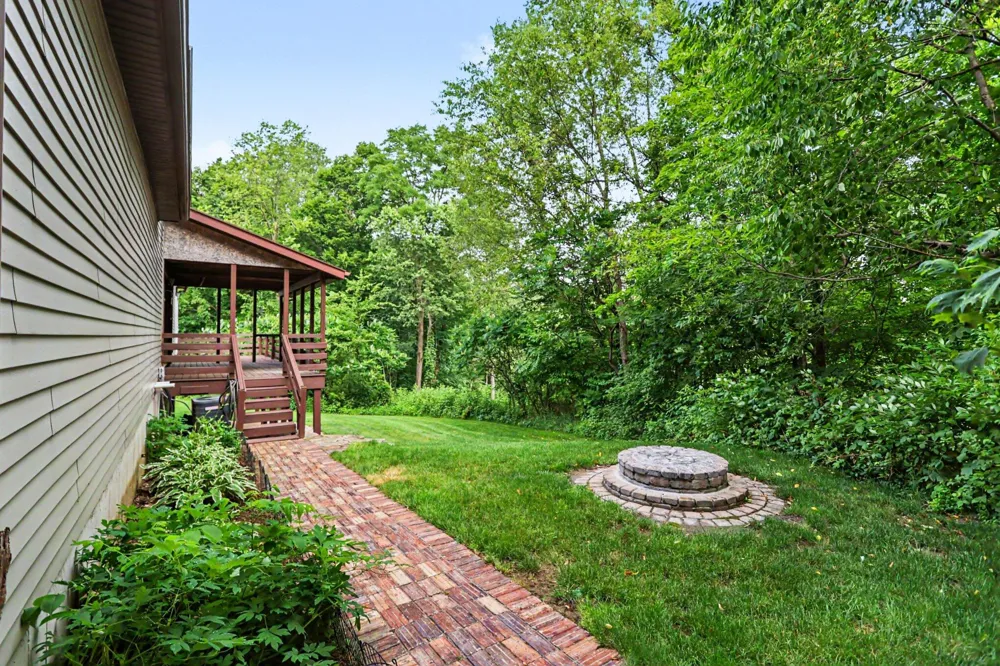 9411 Evart Road Maple Grove Township, MI 49073