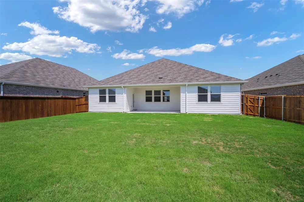 3909 Mountain Creek Drive Farmersville, TX 75442