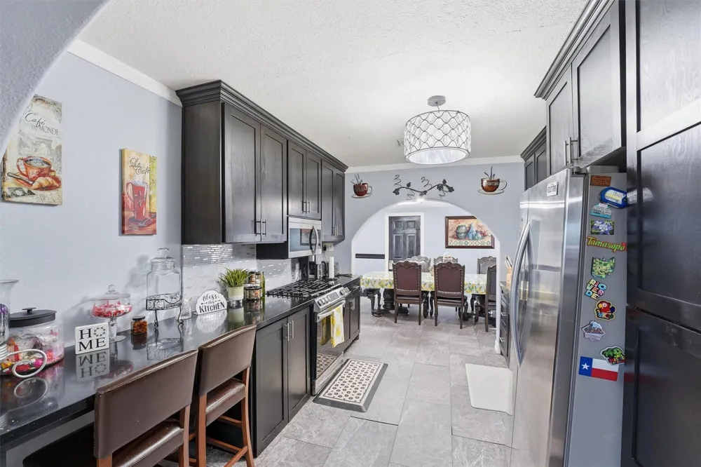 811 Canadian Street Houston, TX 77009