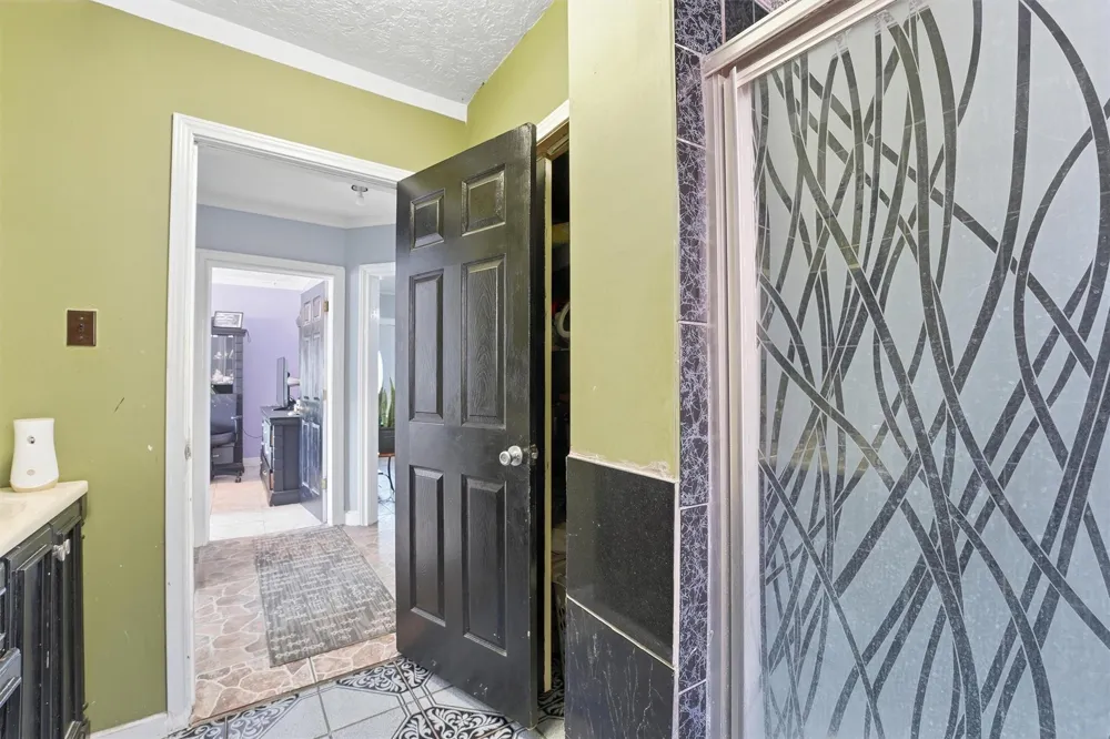 811 Canadian Street Houston, TX 77009