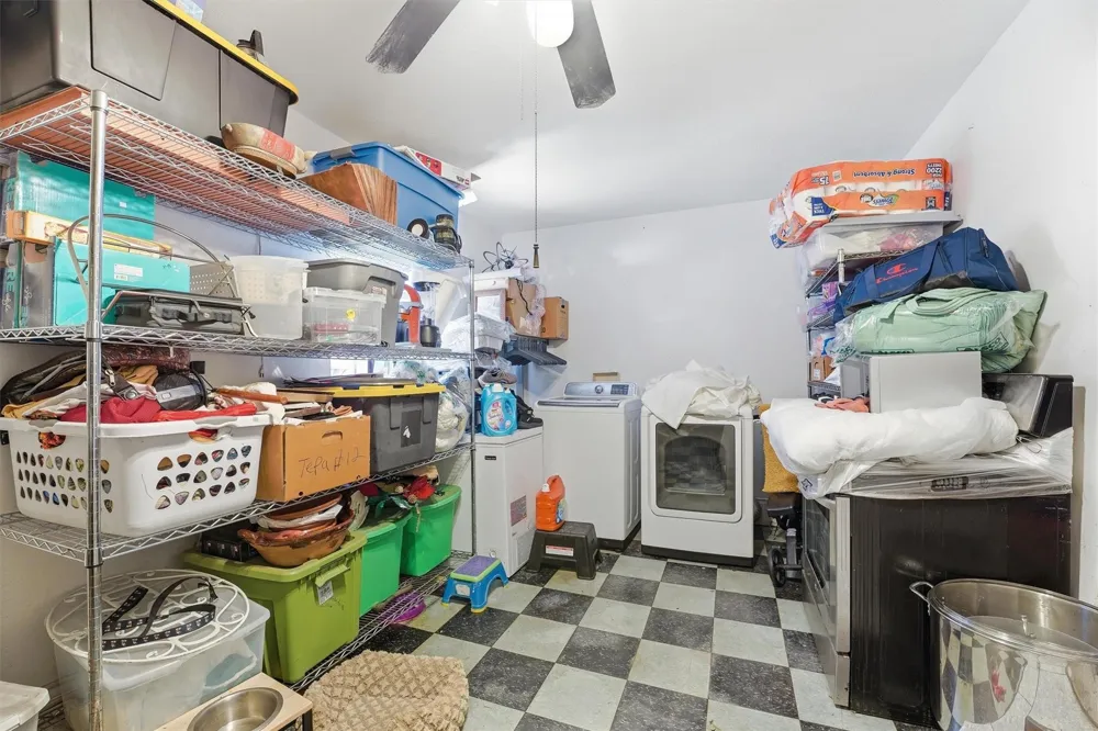 811 Canadian Street Houston, TX 77009