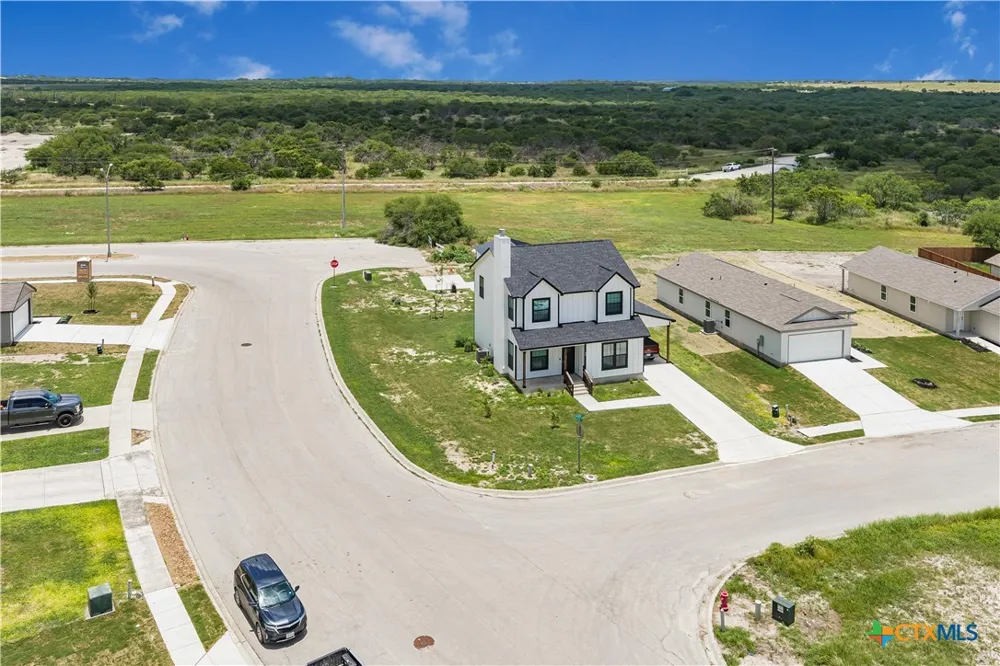 501 Sendera Way Kenedy, TX 78119