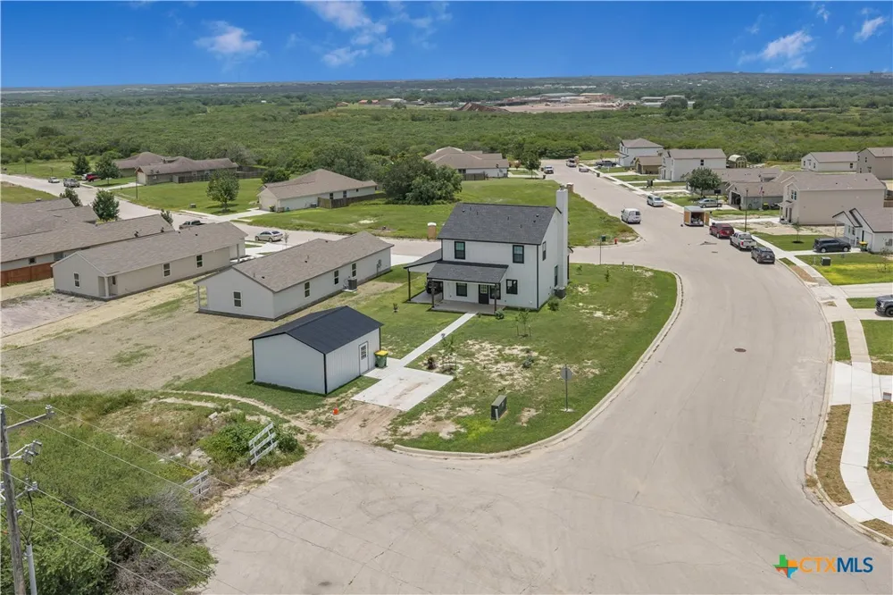 501 Sendera Way Kenedy, TX 78119