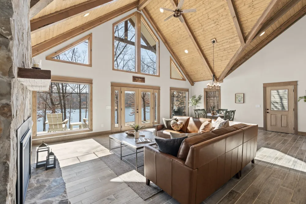722 Hemlock Ln Spencer, TN 38585