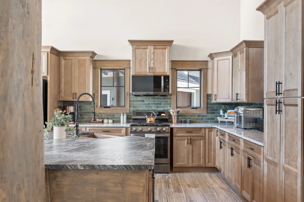 722 Hemlock Ln Spencer, TN 38585