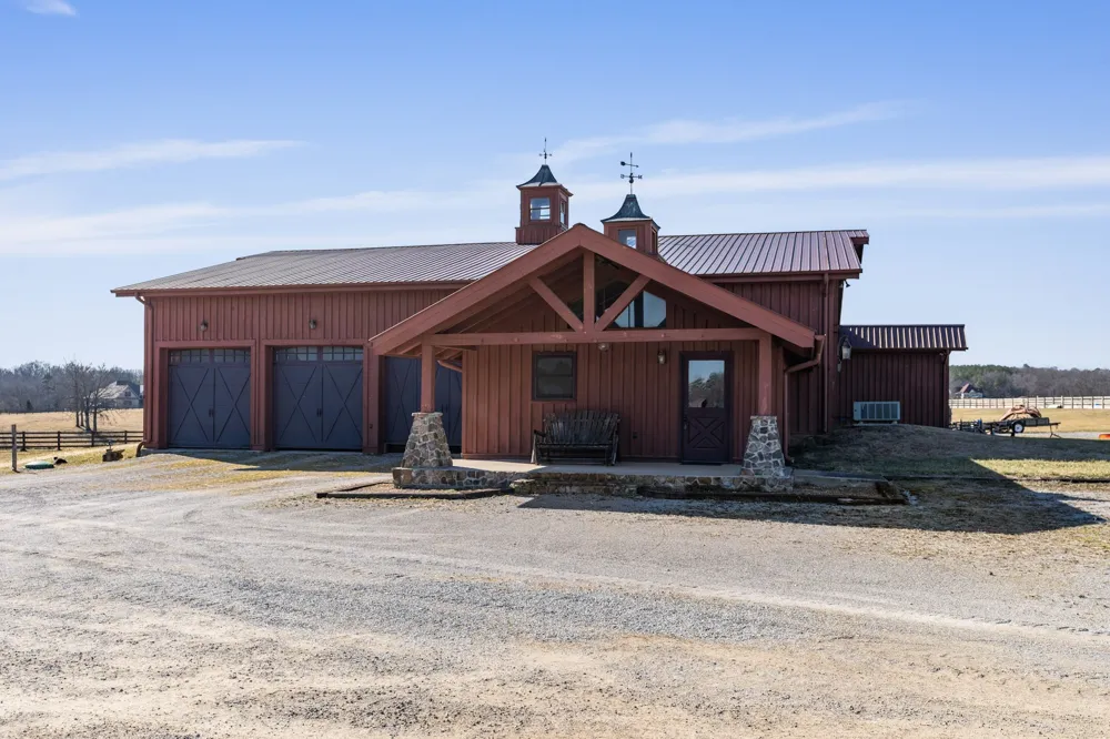 722 Hemlock Ln Spencer, TN 38585
