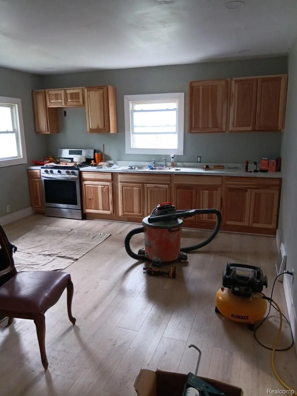 414 S Oakley Street Saginaw City, MI 48602