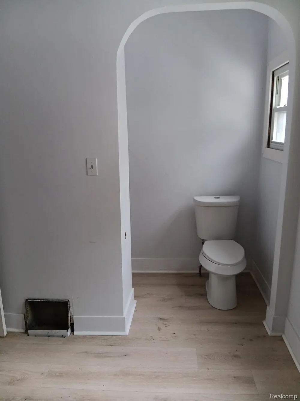414 S Oakley Street Saginaw City, MI 48602