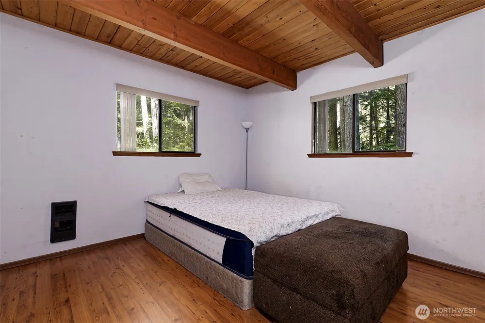 830 Lake Cushman Road Hoodsport, WA 98548