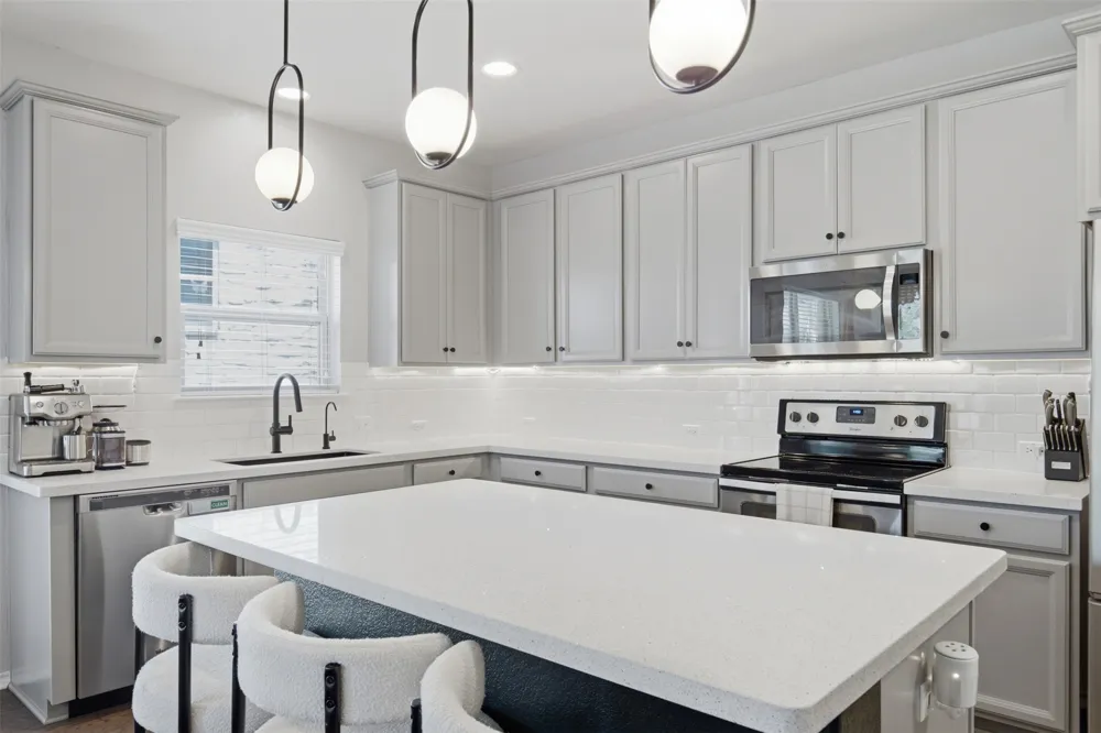 2105 Town Centre Drive #40 Round Rock, TX 78664