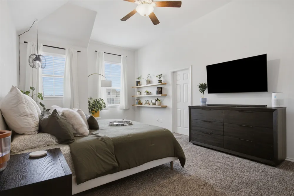 2105 Town Centre Drive #40 Round Rock, TX 78664