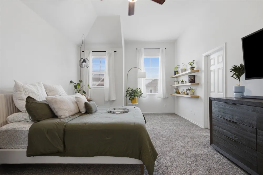 2105 Town Centre Drive #40 Round Rock, TX 78664