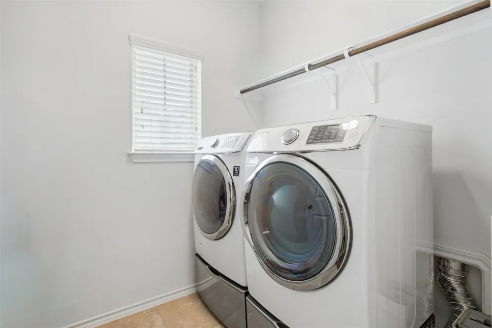2105 Town Centre Drive #40 Round Rock, TX 78664