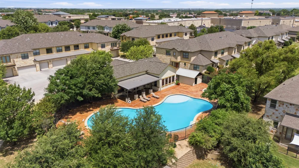 2105 Town Centre Drive #40 Round Rock, TX 78664