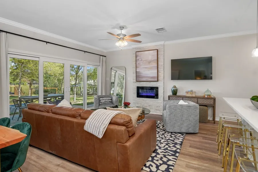 219 Ben Lacy Drive Gun Barrel City, TX 75156