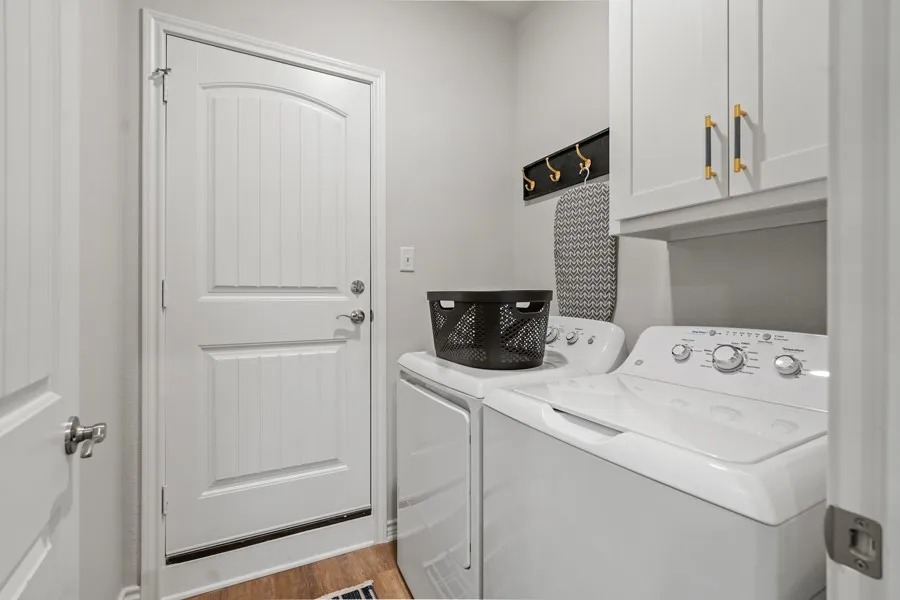 219 Ben Lacy Drive Gun Barrel City, TX 75156
