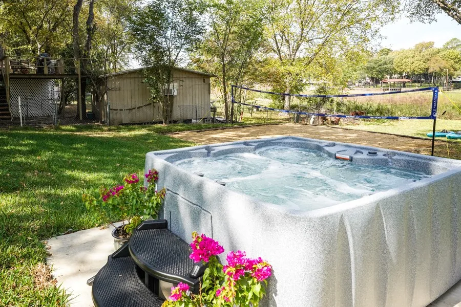 219 Ben Lacy Drive Gun Barrel City, TX 75156