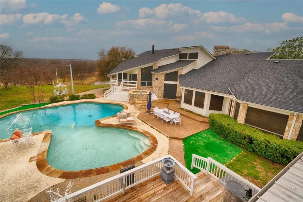 10827 Saint John Road Pilot Point, TX 76258