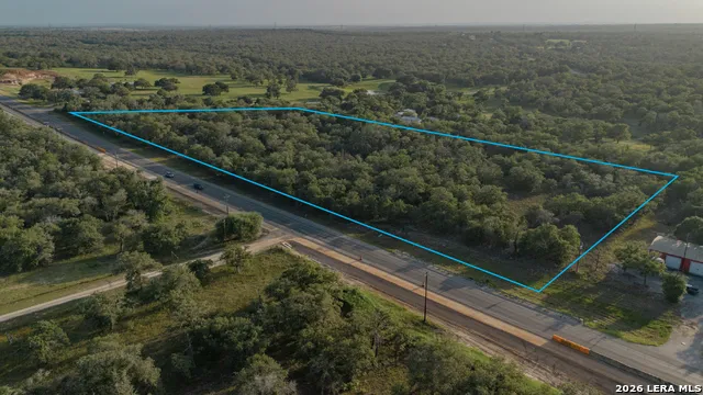 40 Longhorn Stockdale, TX 78160