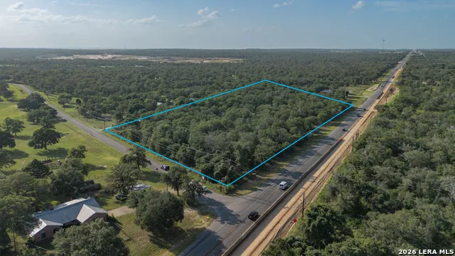40 Longhorn Stockdale, TX 78160