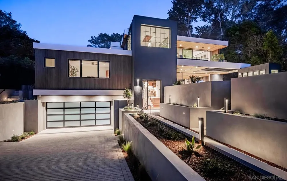 1411 Via Alta Del Mar, CA 92014