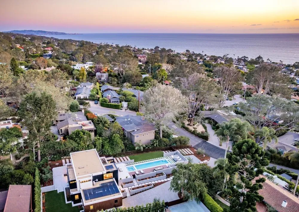 1411 Via Alta Del Mar, CA 92014