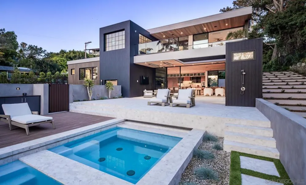 1411 Via Alta Del Mar, CA 92014