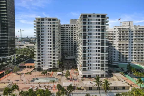 9801 Collins Ave #8S