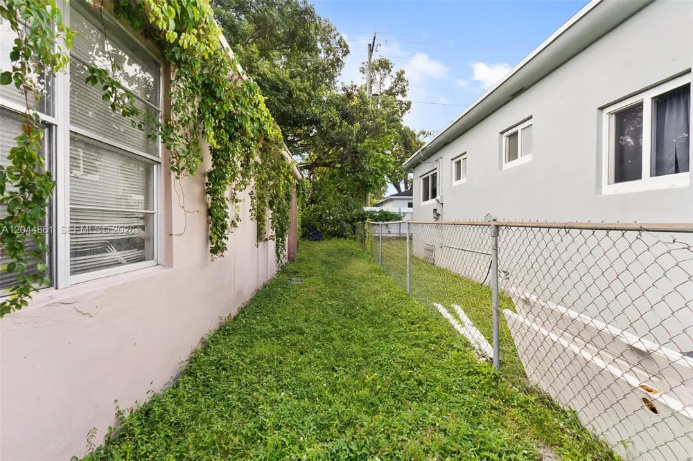 Address Not Shown Miami, FL 33167