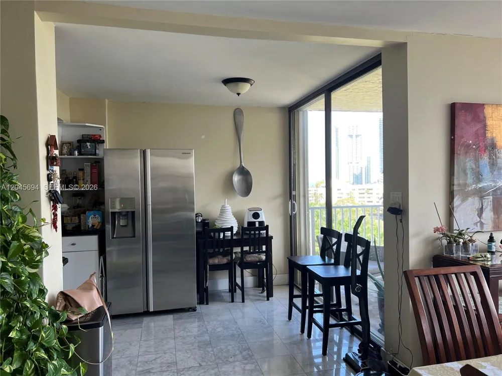17600 Bay Rd #N902 Sunny Isles Beach, FL 33160