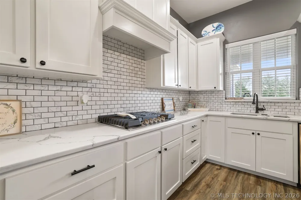 198 Texoma Drive Mead, OK 73449