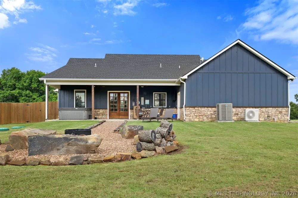 198 Texoma Drive Mead, OK 73449