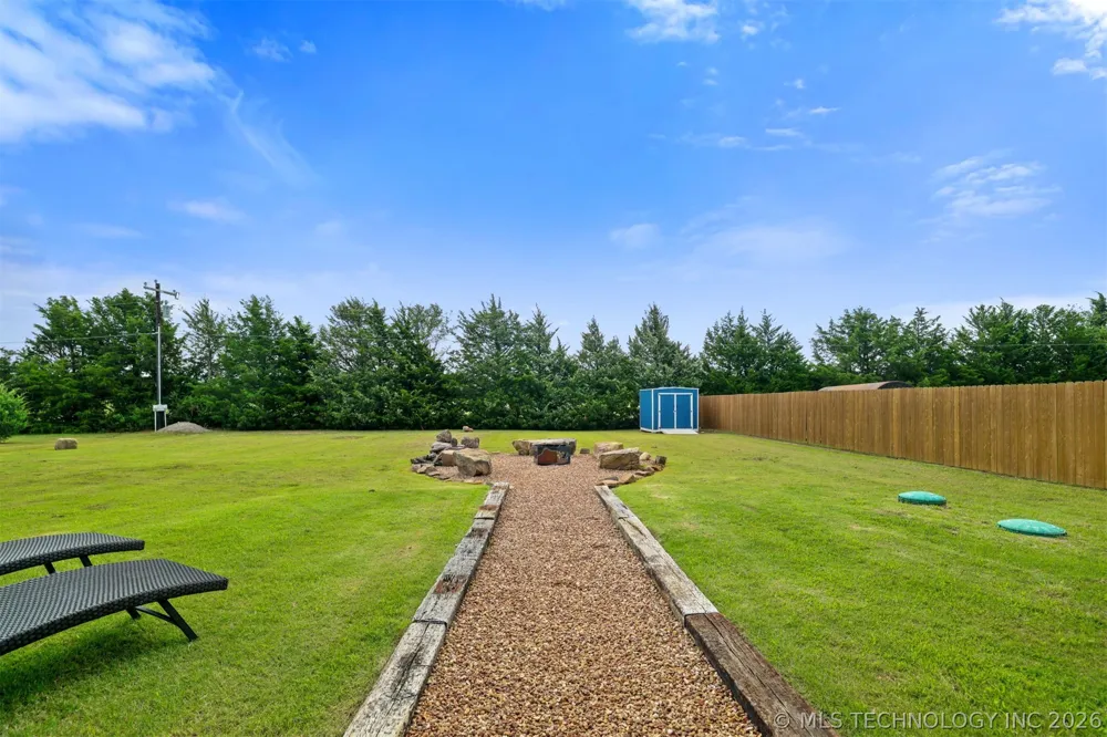 198 Texoma Drive Mead, OK 73449