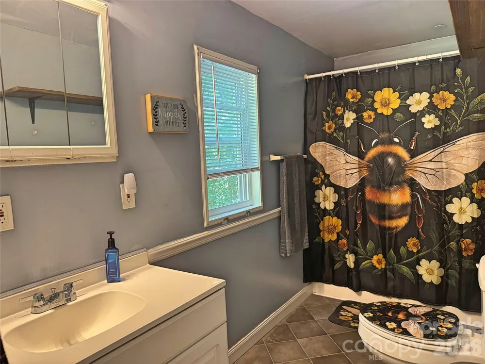 173 Croom Hollow Drive Nebo, NC 28761