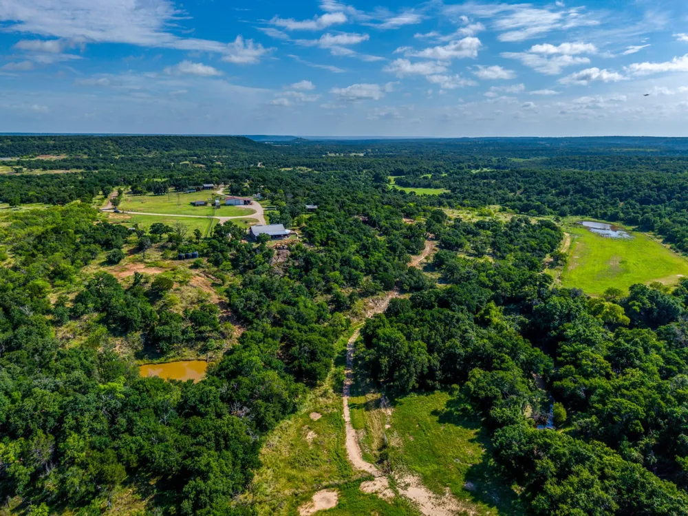 10413 County Road 136 Gordon, TX 76453