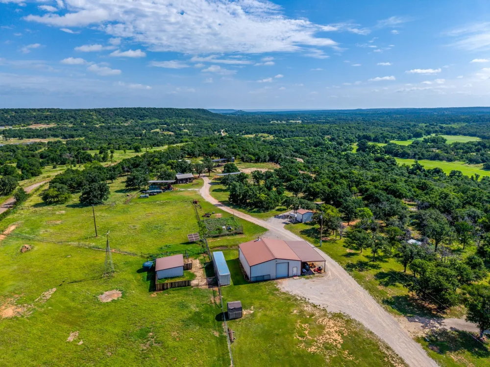 10413 County Road 136 Gordon, TX 76453