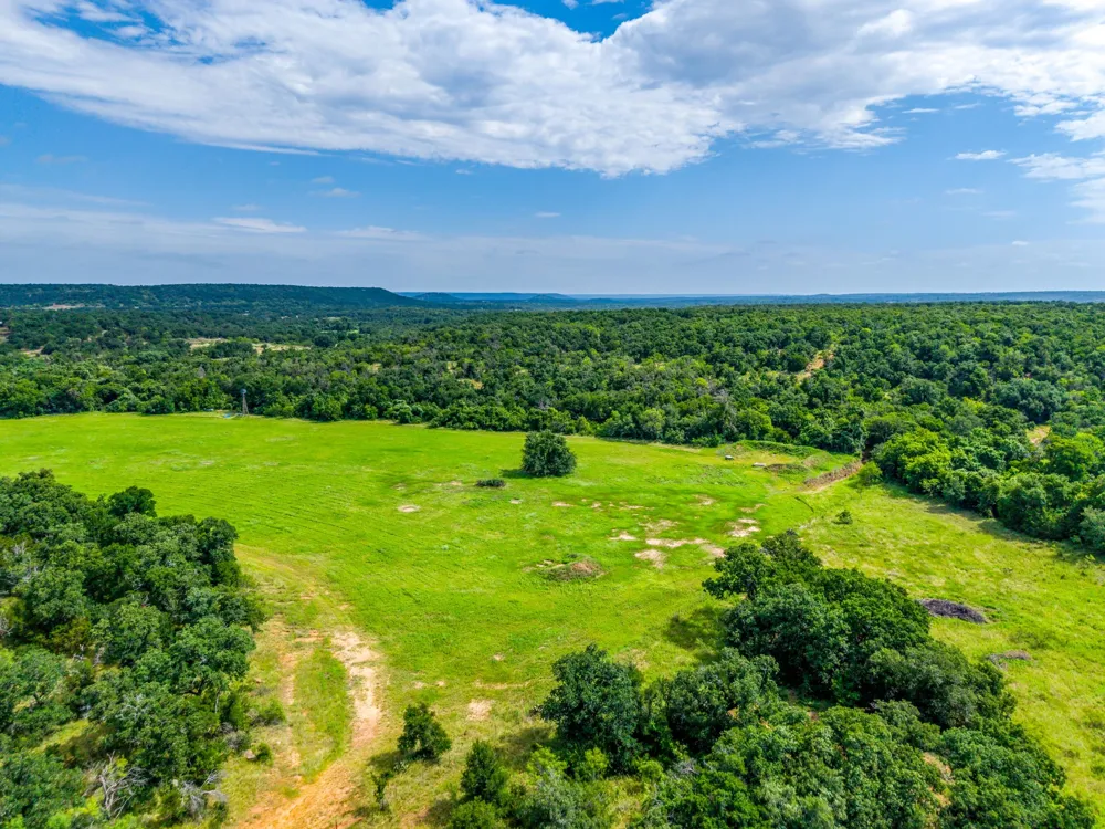 10413 County Road 136 Gordon, TX 76453