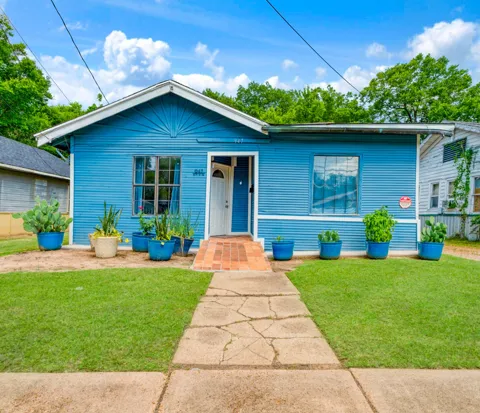 947 SE 6th Street