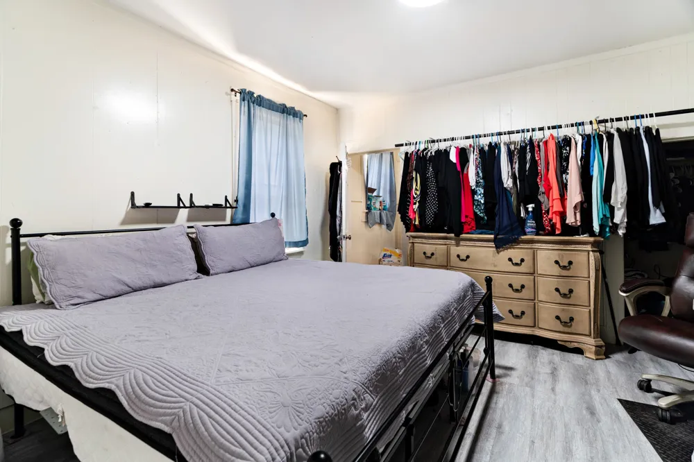 947 SE 6th Street Paris, TX 75460