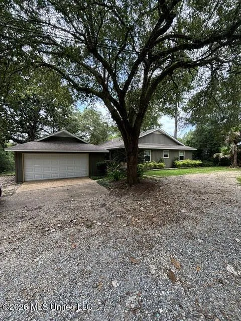 9813 Hidden Lake Road