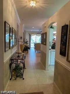 Meridan Court Naples, FL 34104