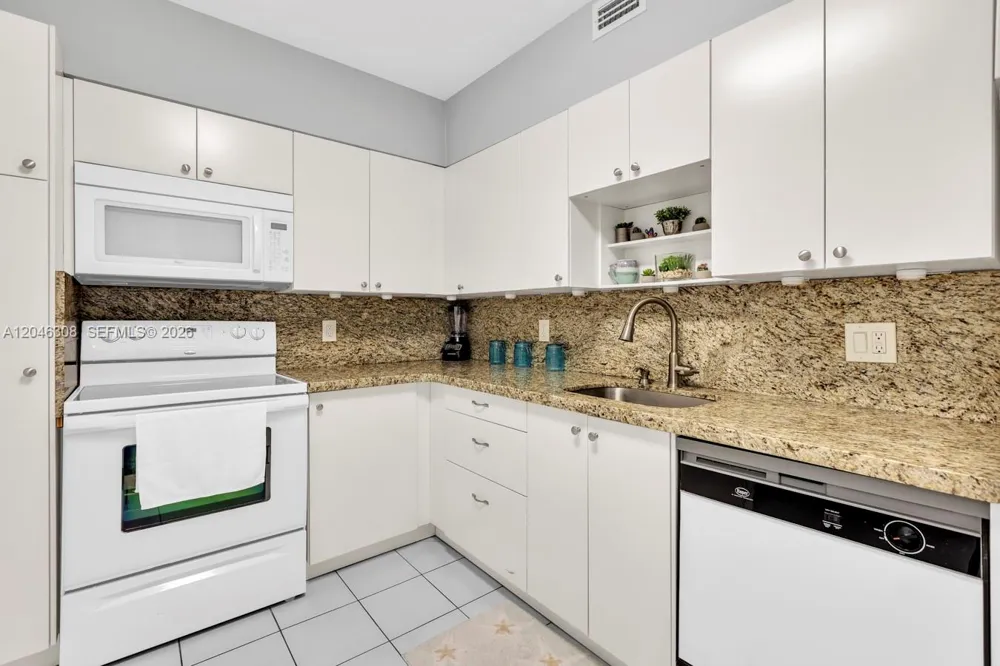1965 S Ocean Dr #14C Hallandale Beach, FL 33009