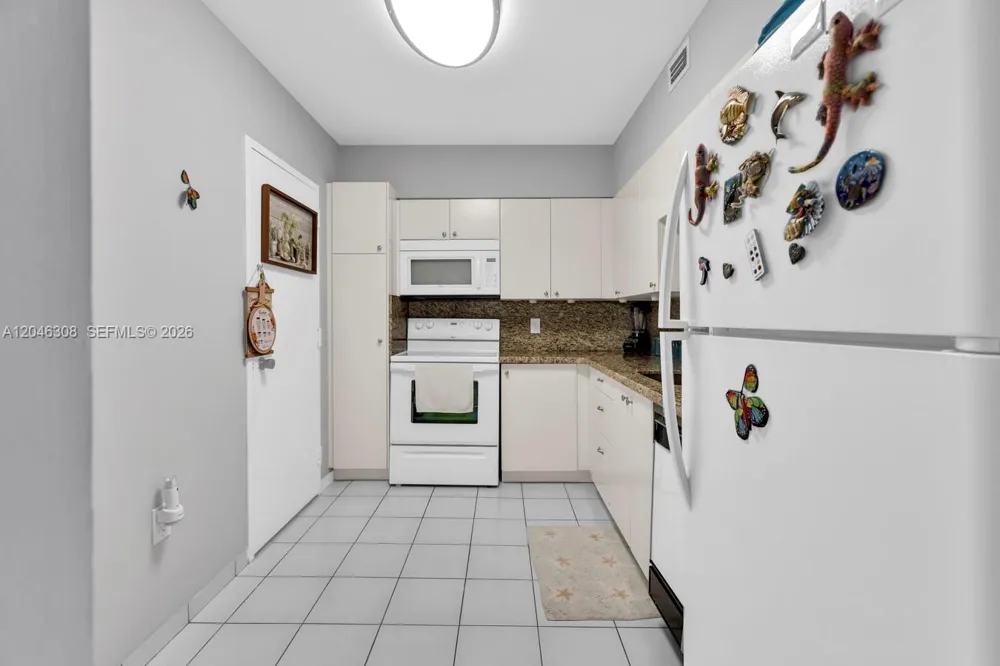 1965 S Ocean Dr #14C Hallandale Beach, FL 33009