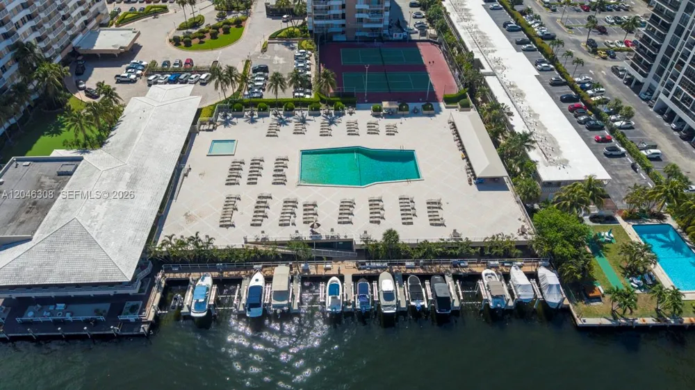 1965 S Ocean Dr #14C Hallandale Beach, FL 33009